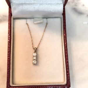 10 Carot Gold Diamond Necklace